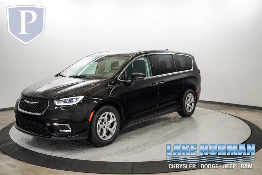new 2024 Chrysler Pacifica car, priced at $49,114