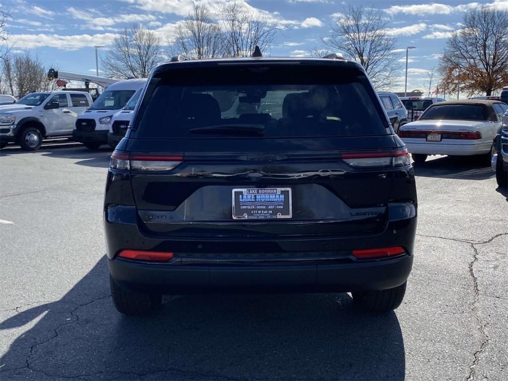 new 2025 Jeep Grand Cherokee car, priced at $52,230