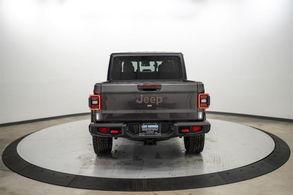 new 2024 Jeep Gladiator car, priced at $50,525