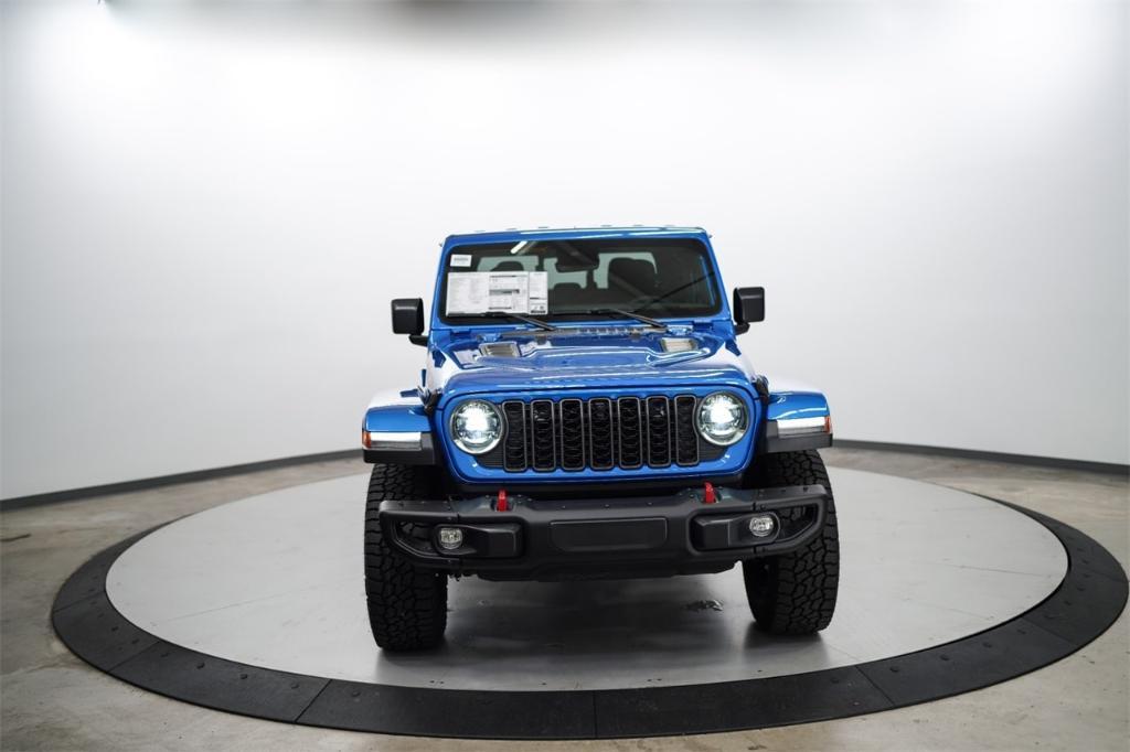 new 2024 Jeep Gladiator car, priced at $52,354