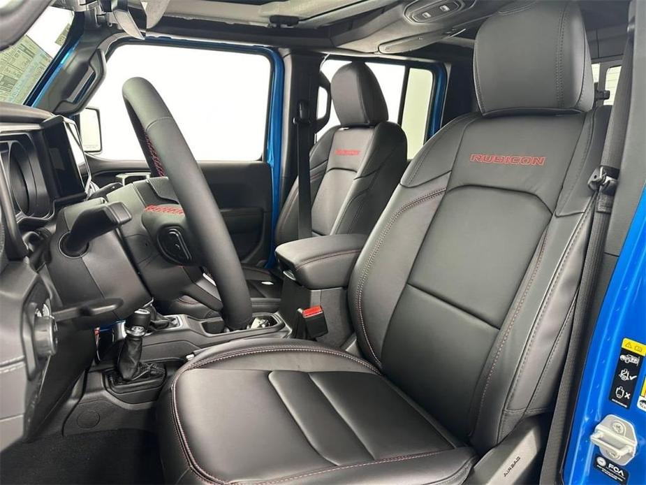 new 2024 Jeep Gladiator car, priced at $58,825