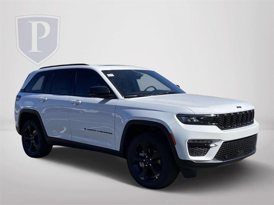 new 2025 Jeep Grand Cherokee car, priced at $47,115