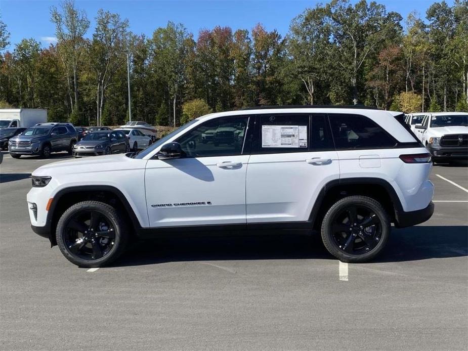 new 2025 Jeep Grand Cherokee car, priced at $47,115