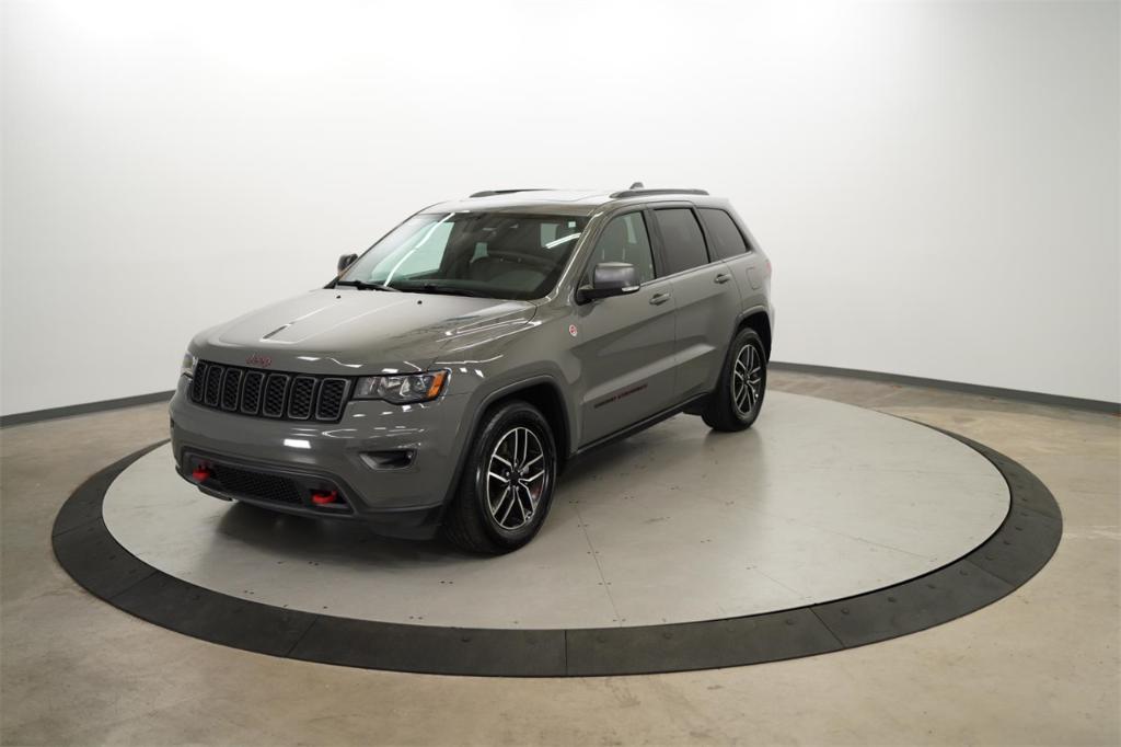 used 2021 Jeep Grand Cherokee car, priced at $28,500