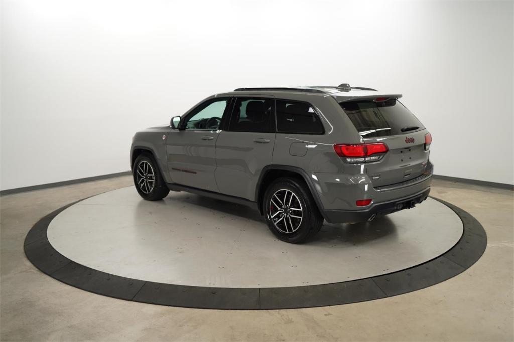 used 2021 Jeep Grand Cherokee car, priced at $28,500