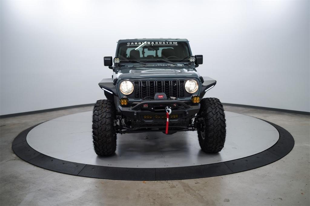 new 2024 Jeep Gladiator car, priced at $55,950