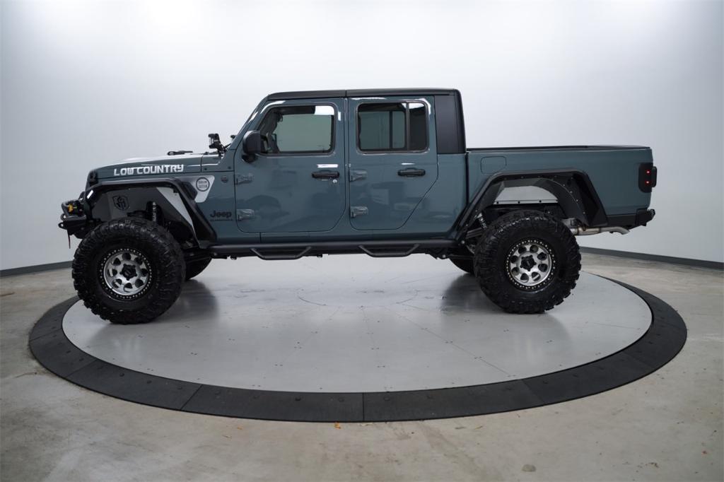 new 2024 Jeep Gladiator car, priced at $55,950