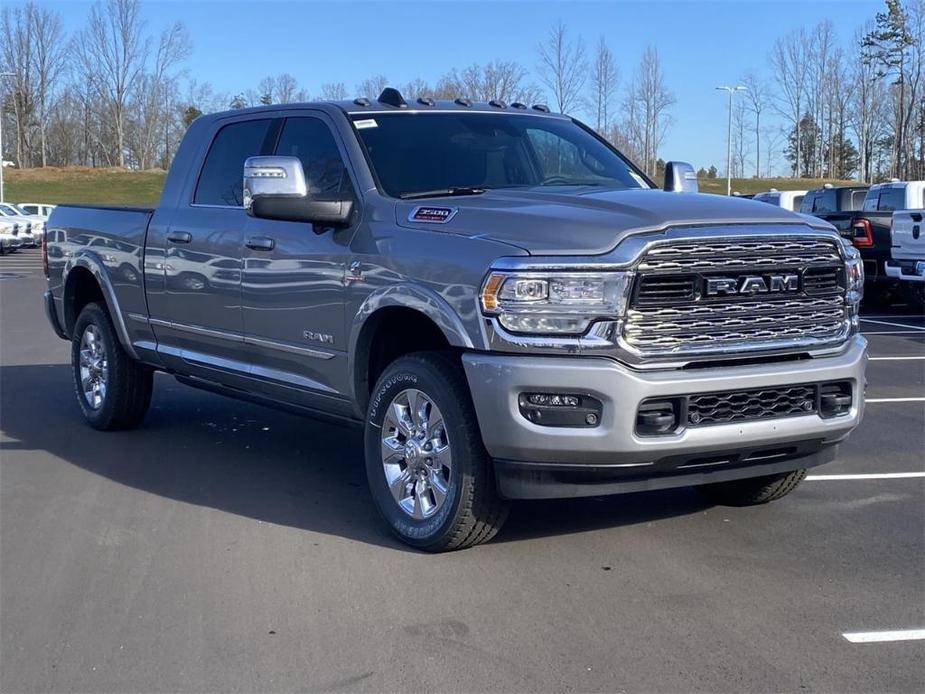 new 2024 Ram 3500 car, priced at $92,155