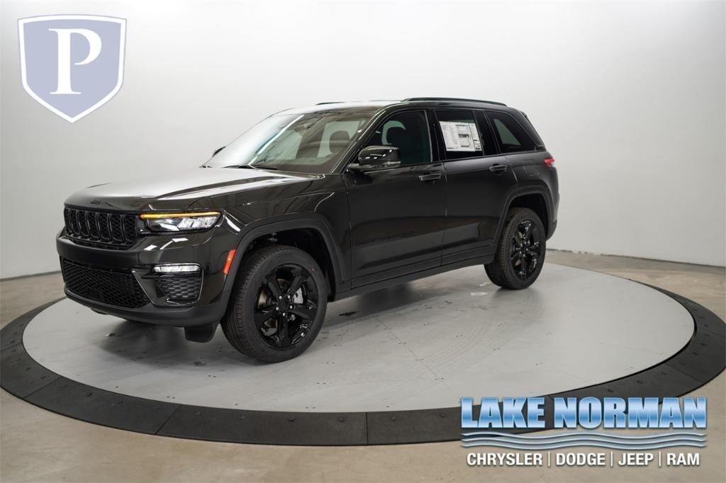 new 2024 Jeep Grand Cherokee car, priced at $47,814