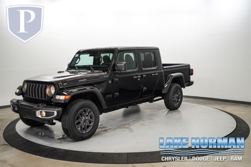 new 2024 Jeep Gladiator car, priced at $38,085