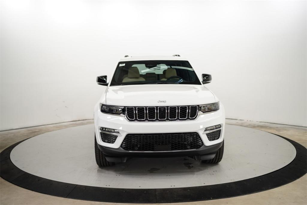 new 2024 Jeep Grand Cherokee car, priced at $47,333