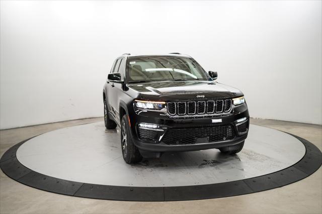 new 2024 Jeep Grand Cherokee car, priced at $49,155