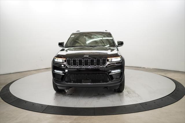 new 2024 Jeep Grand Cherokee car, priced at $49,155