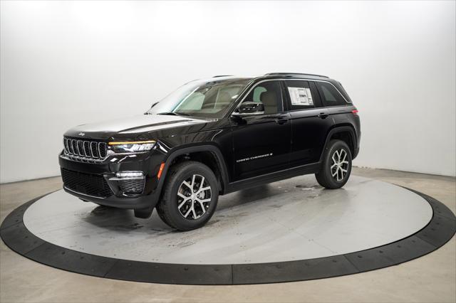 new 2024 Jeep Grand Cherokee car, priced at $49,155