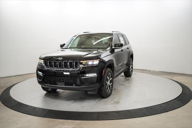 new 2024 Jeep Grand Cherokee car, priced at $49,155