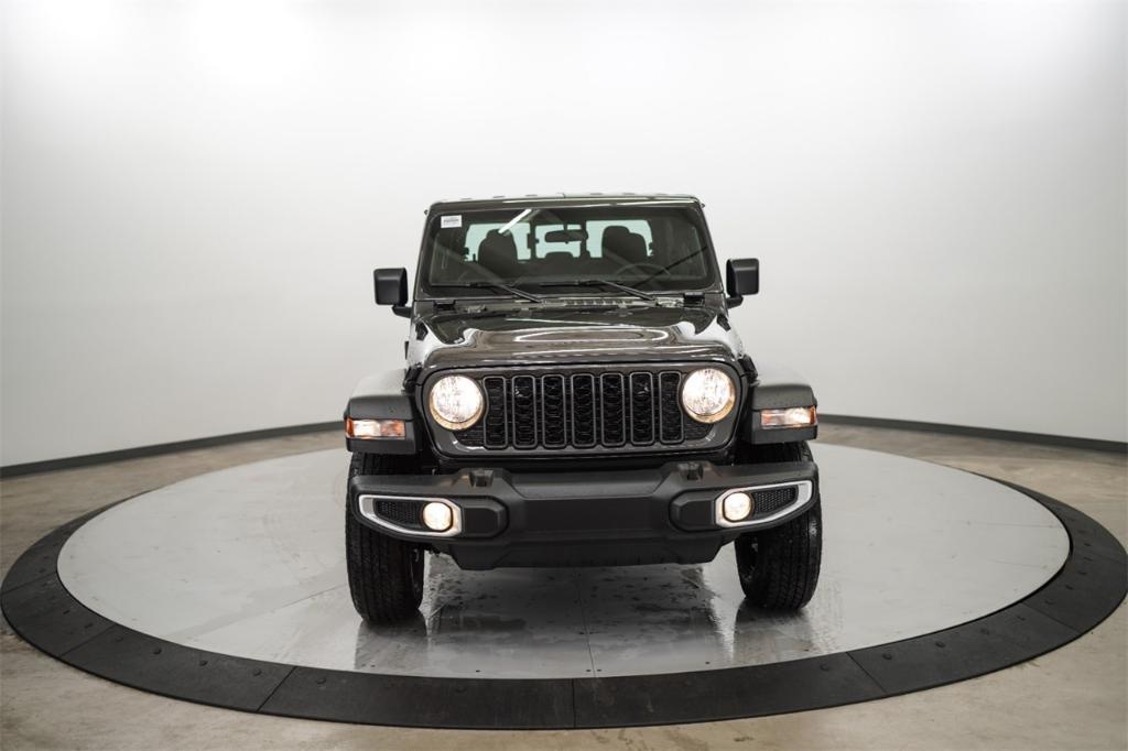 new 2024 Jeep Gladiator car, priced at $38,396