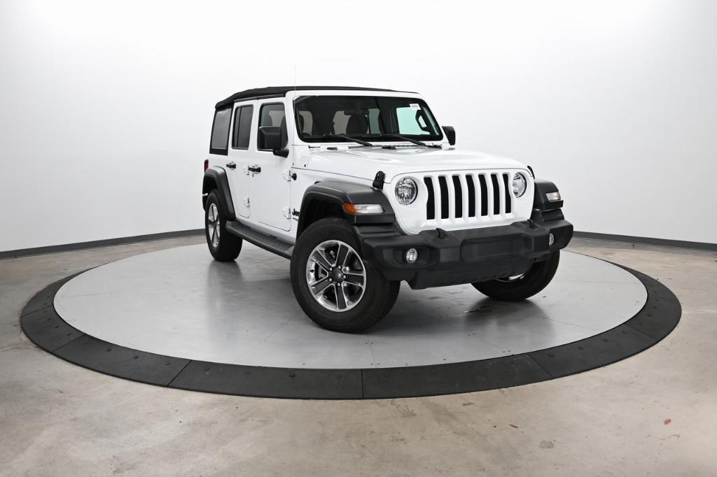 used 2022 Jeep Wrangler Unlimited car, priced at $32,000