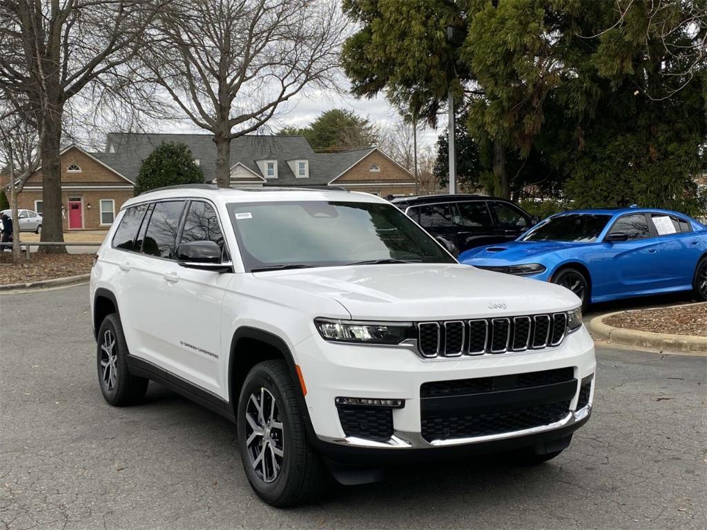 new 2025 Jeep Grand Cherokee L car, priced at $49,485