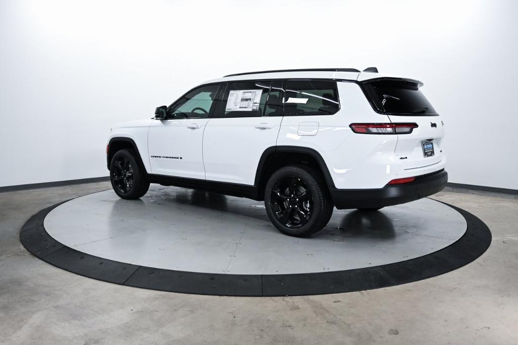 new 2025 Jeep Grand Cherokee L car, priced at $48,040