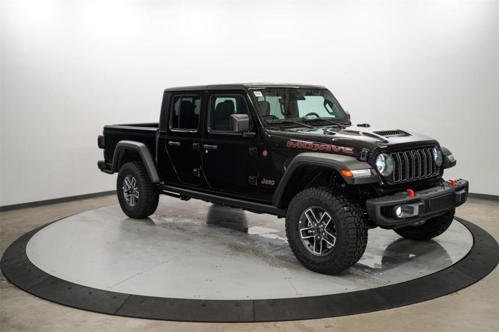 new 2024 Jeep Gladiator car, priced at $50,608