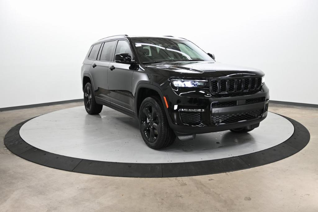 new 2025 Jeep Grand Cherokee L car, priced at $52,555