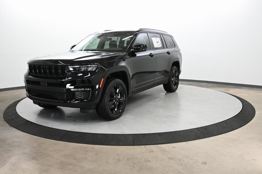 new 2025 Jeep Grand Cherokee L car, priced at $52,555