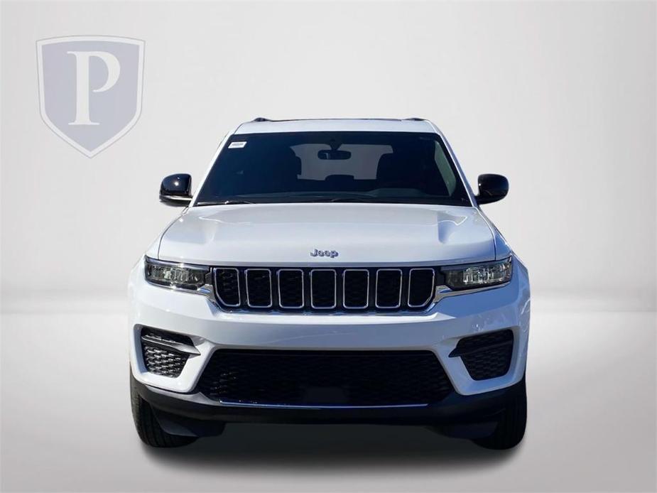 new 2025 Jeep Grand Cherokee car, priced at $38,625