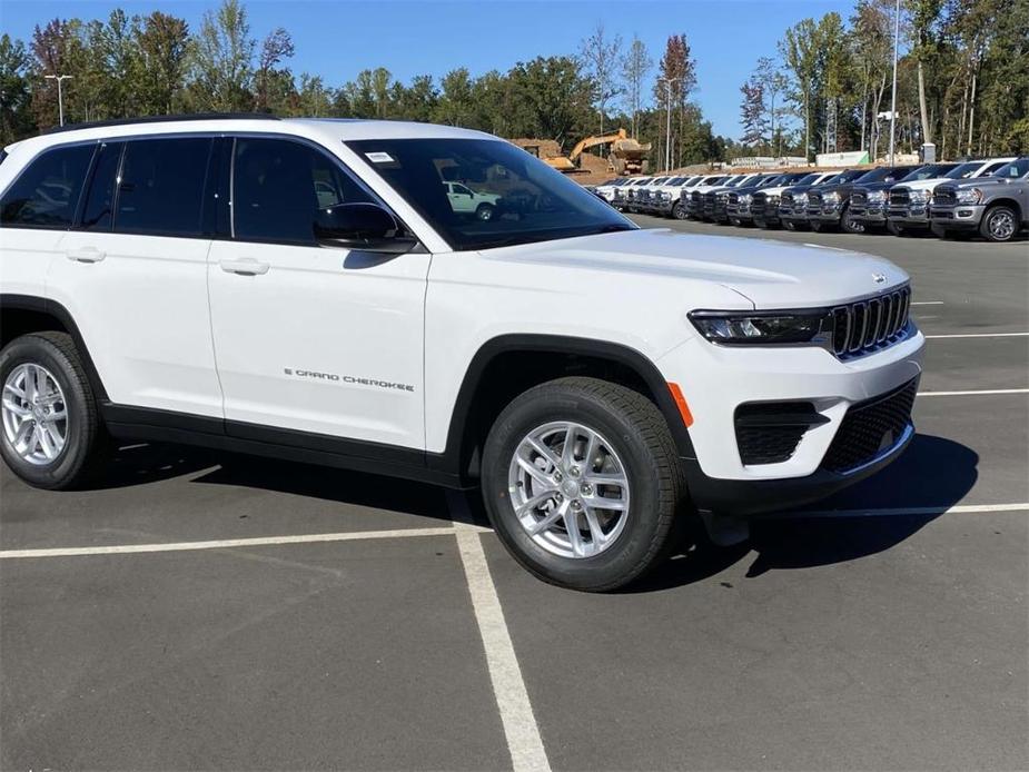 new 2025 Jeep Grand Cherokee car, priced at $38,625