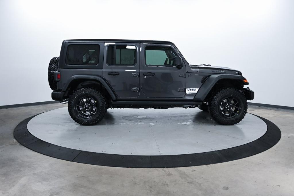 new 2025 Jeep Wrangler car, priced at $47,475