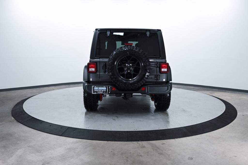 new 2025 Jeep Wrangler car, priced at $47,475