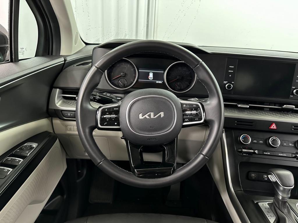 used 2024 Kia Carnival car, priced at $33,500