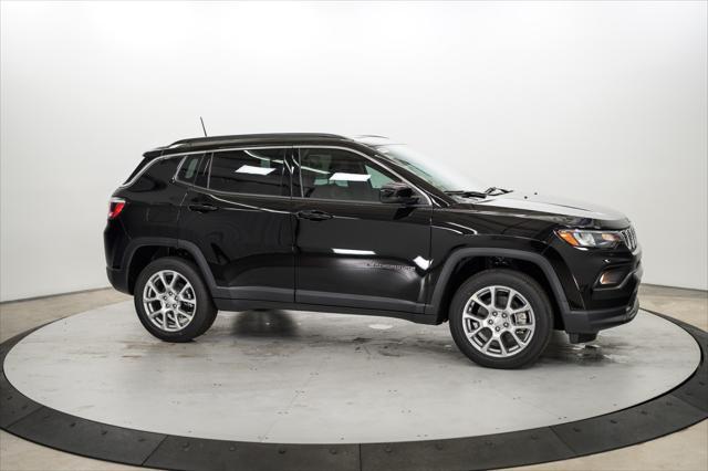 new 2024 Jeep Compass car, priced at $32,624