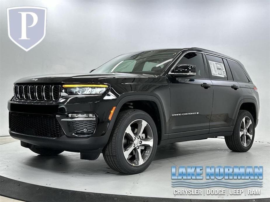 new 2024 Jeep Grand Cherokee car, priced at $42,610