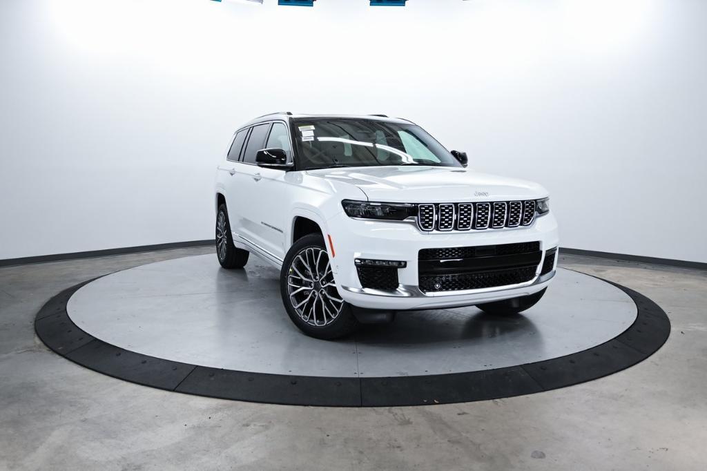 new 2025 Jeep Grand Cherokee L car, priced at $67,850