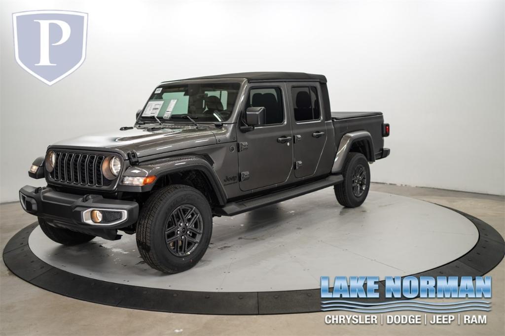 new 2024 Jeep Gladiator car, priced at $46,836