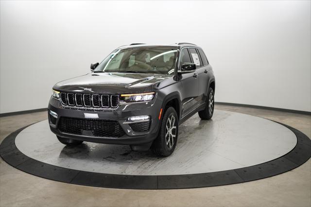 new 2024 Jeep Grand Cherokee car, priced at $44,925