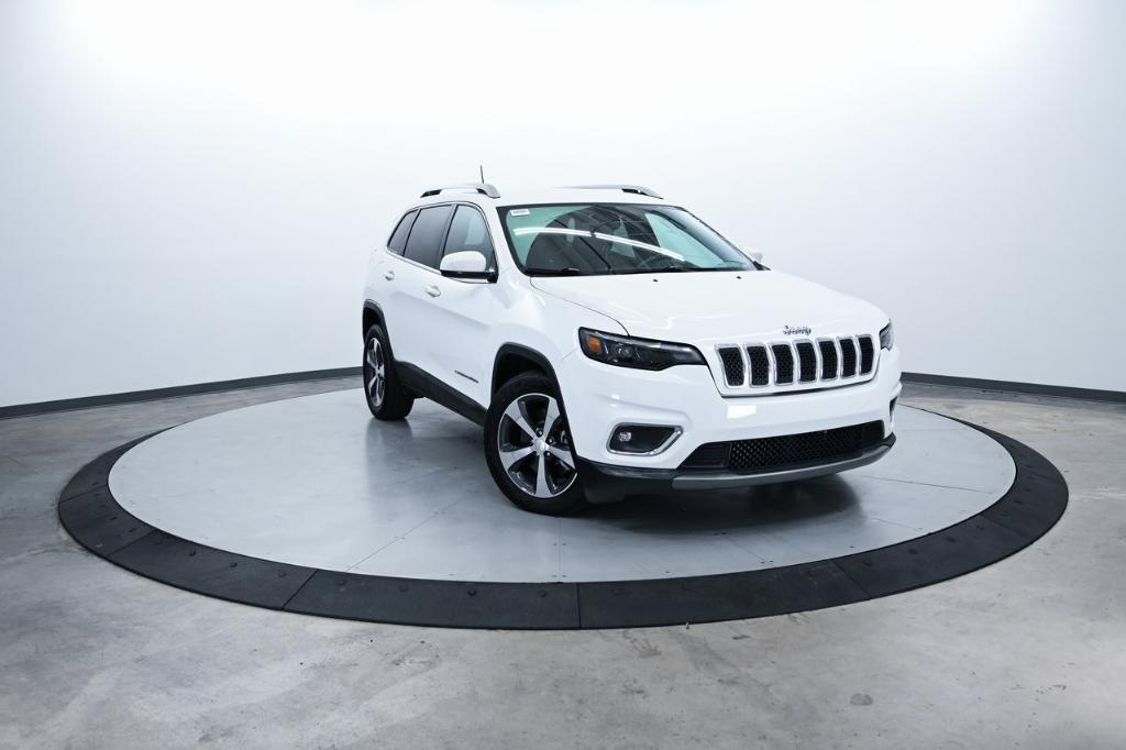 used 2019 Jeep Cherokee car, priced at $17,500