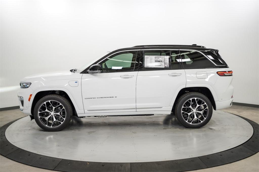 new 2024 Jeep Grand Cherokee 4xe car, priced at $79,174