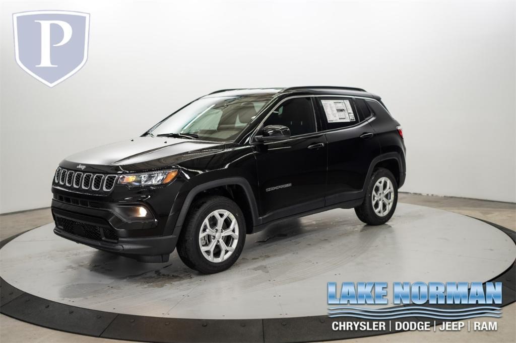 new 2024 Jeep Compass car, priced at $29,032