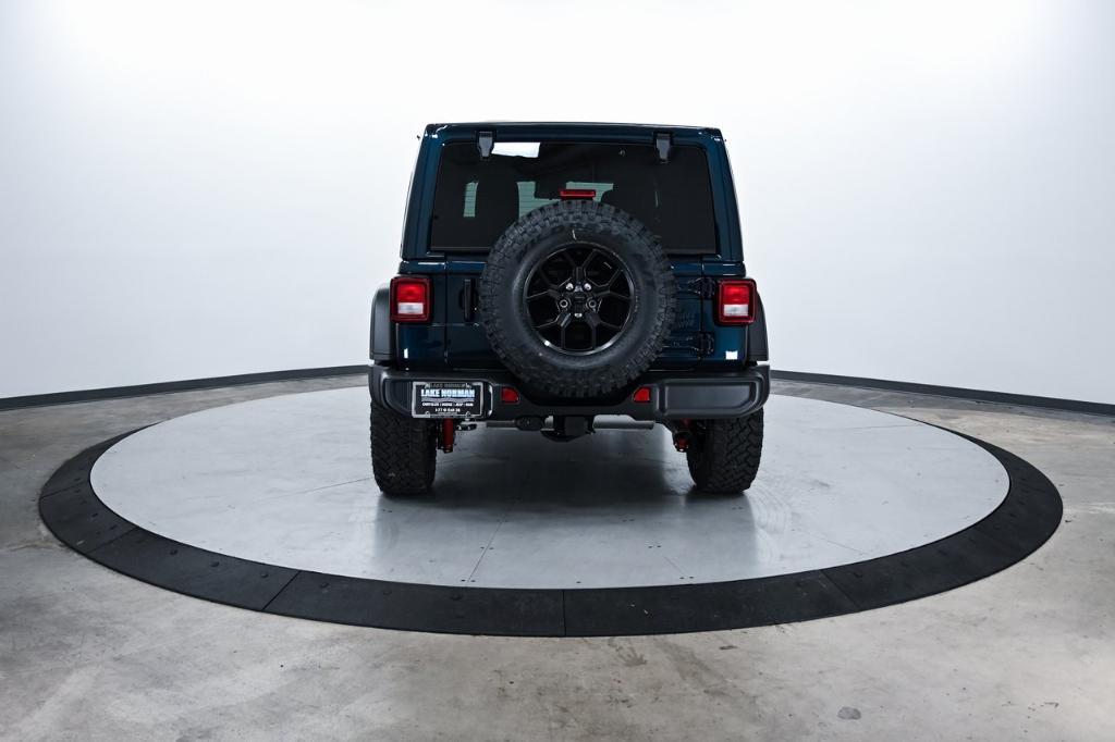 new 2025 Jeep Wrangler car, priced at $49,975