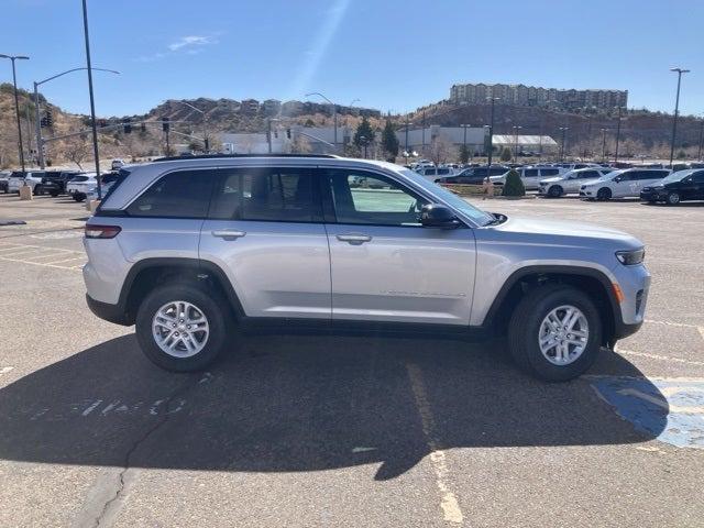 new 2025 Jeep Grand Cherokee car, priced at $43,043