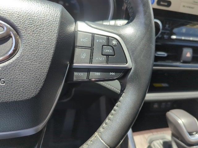 used 2023 Toyota Highlander car, priced at $43,880