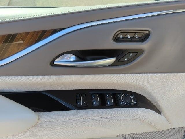 used 2022 Cadillac Escalade ESV car, priced at $84,712
