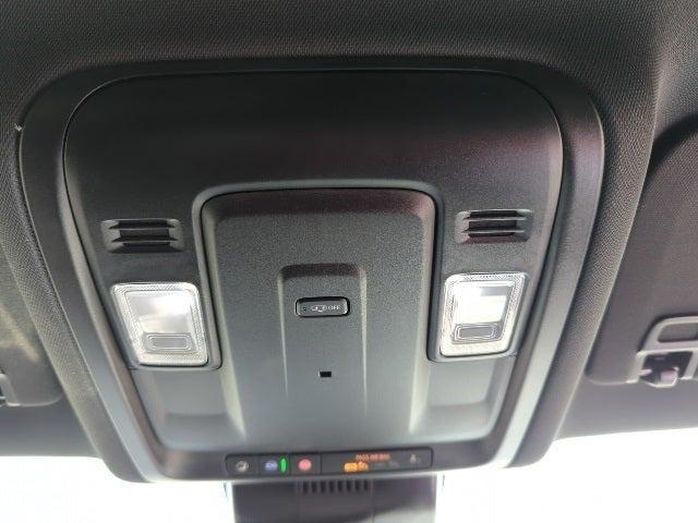 used 2024 GMC Yukon XL car, priced at $60,552