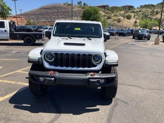 new 2024 Jeep Gladiator car, priced at $60,002