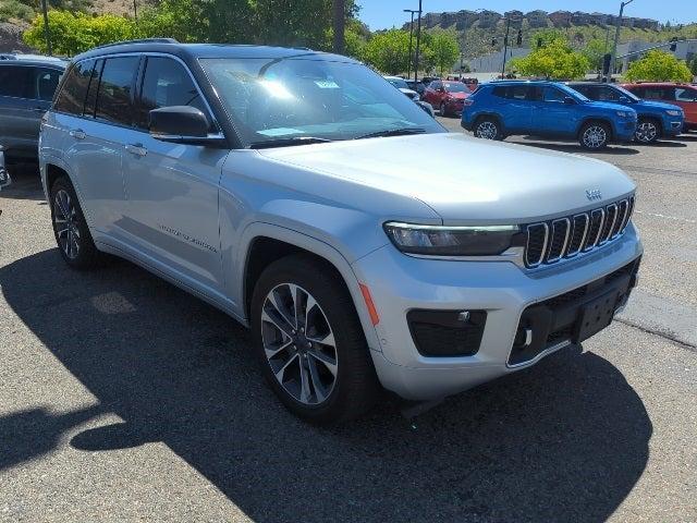 used 2024 Jeep Grand Cherokee car, priced at $50,637