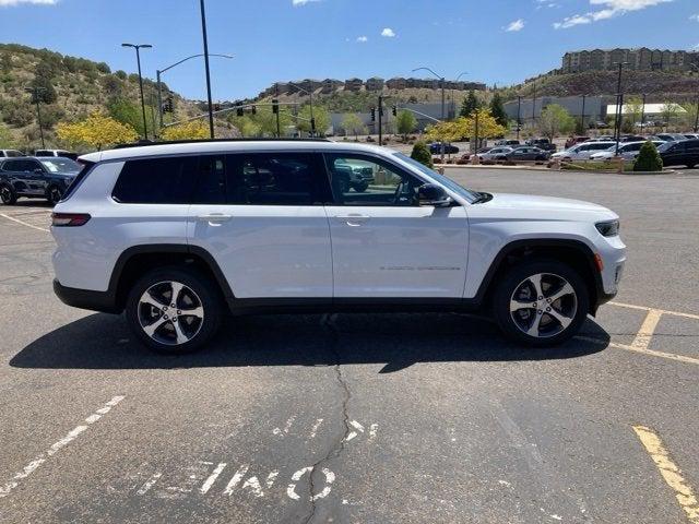 new 2024 Jeep Grand Cherokee L car, priced at $45,095