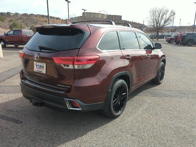 used 2018 Toyota Highlander car, priced at $24,747