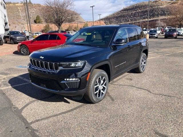 new 2025 Jeep Grand Cherokee car, priced at $47,185