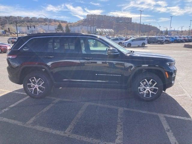 new 2025 Jeep Grand Cherokee car, priced at $47,185
